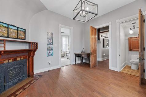 320 East Street Tipton IA 52772