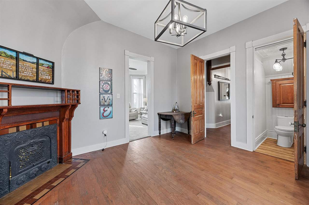 320 East Street Tipton IA 52772
