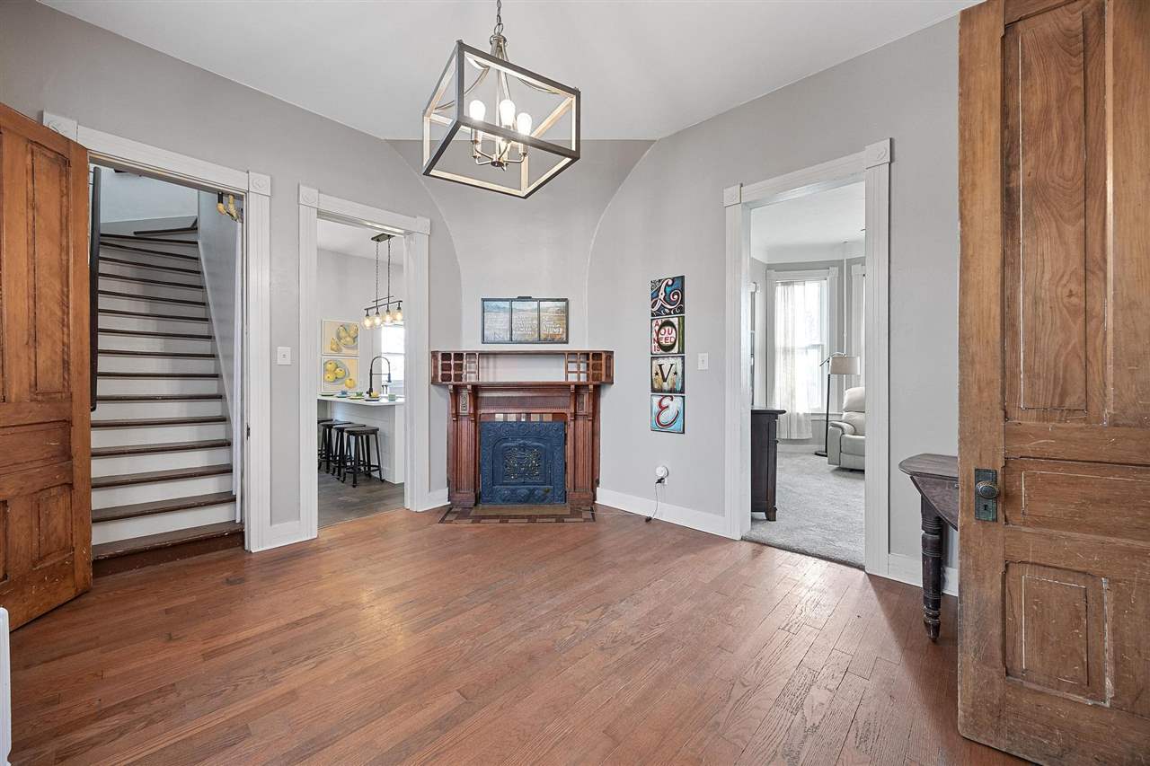 320 East Street Tipton IA 52772