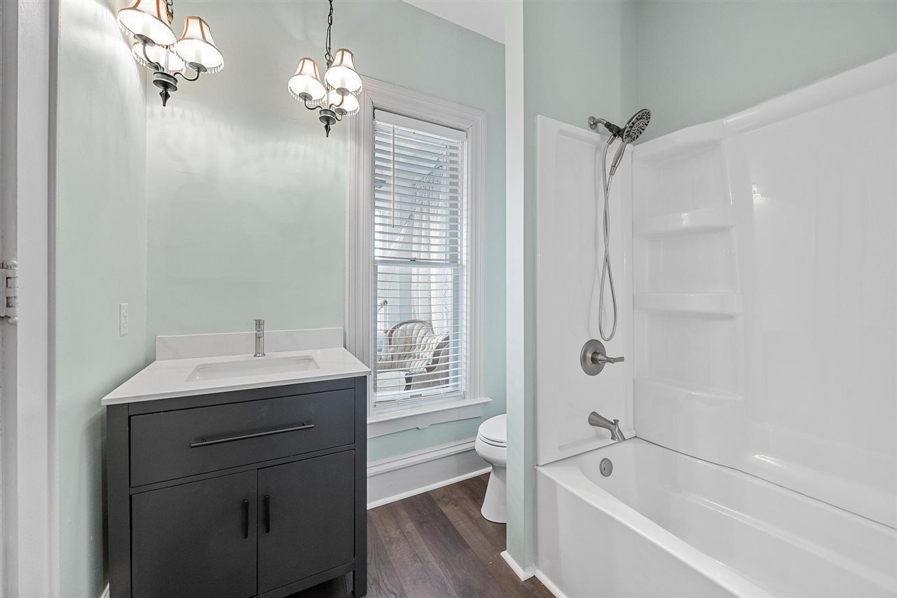 320 East Street Tipton IA 52772