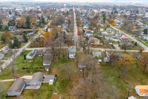 320 East Street Tipton IA 52772