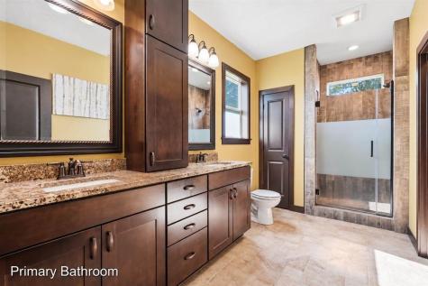 9365 Feather Ridge Way Cedar Rapids IA 52411