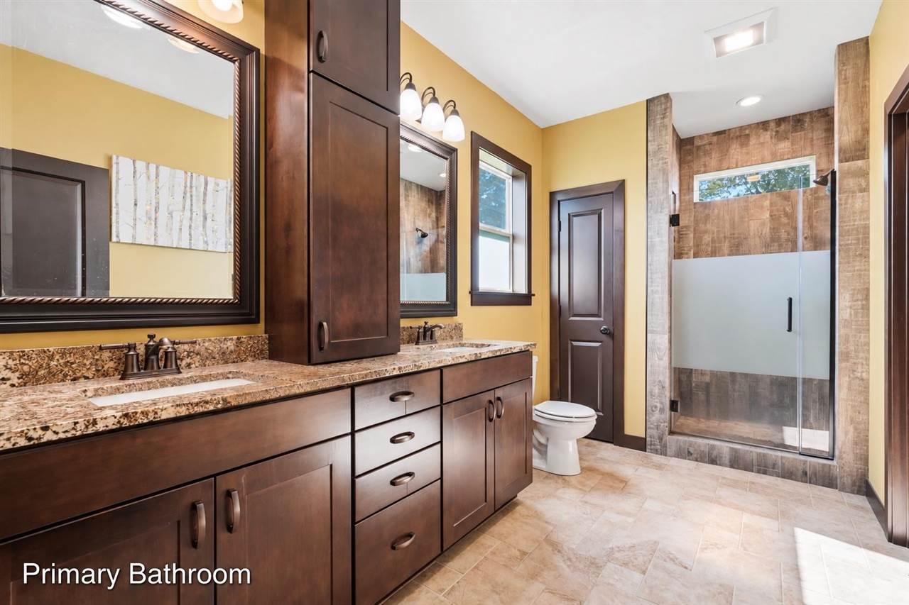 9365 Feather Ridge Way Cedar Rapids IA 52411