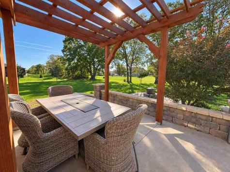 9365 Feather Ridge Way Cedar Rapids IA 52411