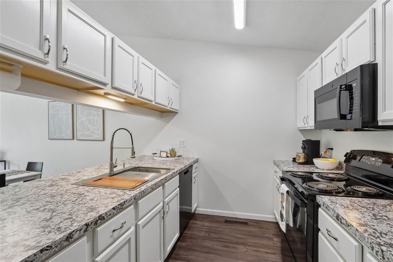 1421 Kenai Court Coralville IA 52241