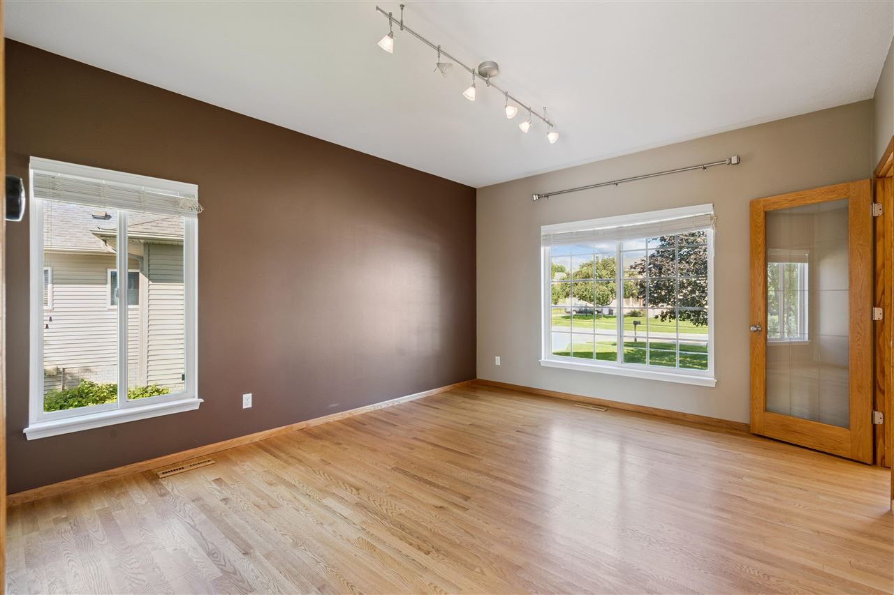 505 Avalon Place Coralville IA 52241