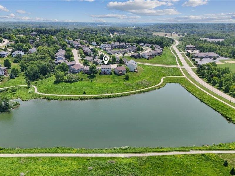 505 Avalon Place Coralville IA 52241