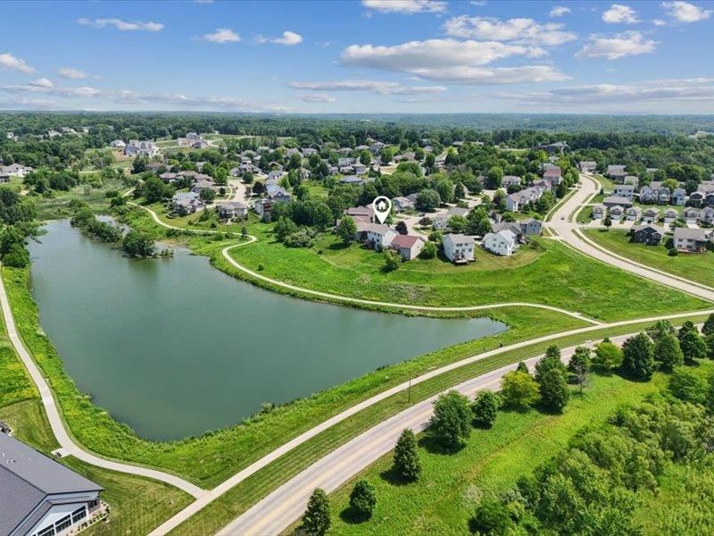 505 Avalon Place Coralville IA 52241