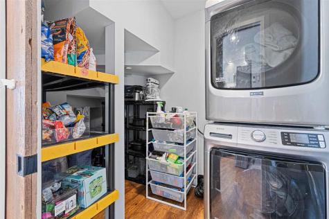 328 N Downey West Branch IA 52358
