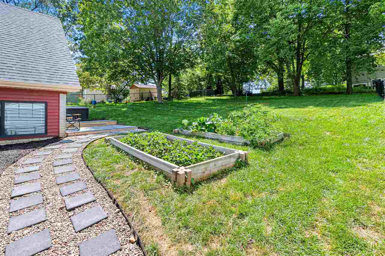 328 N Downey West Branch IA 52358