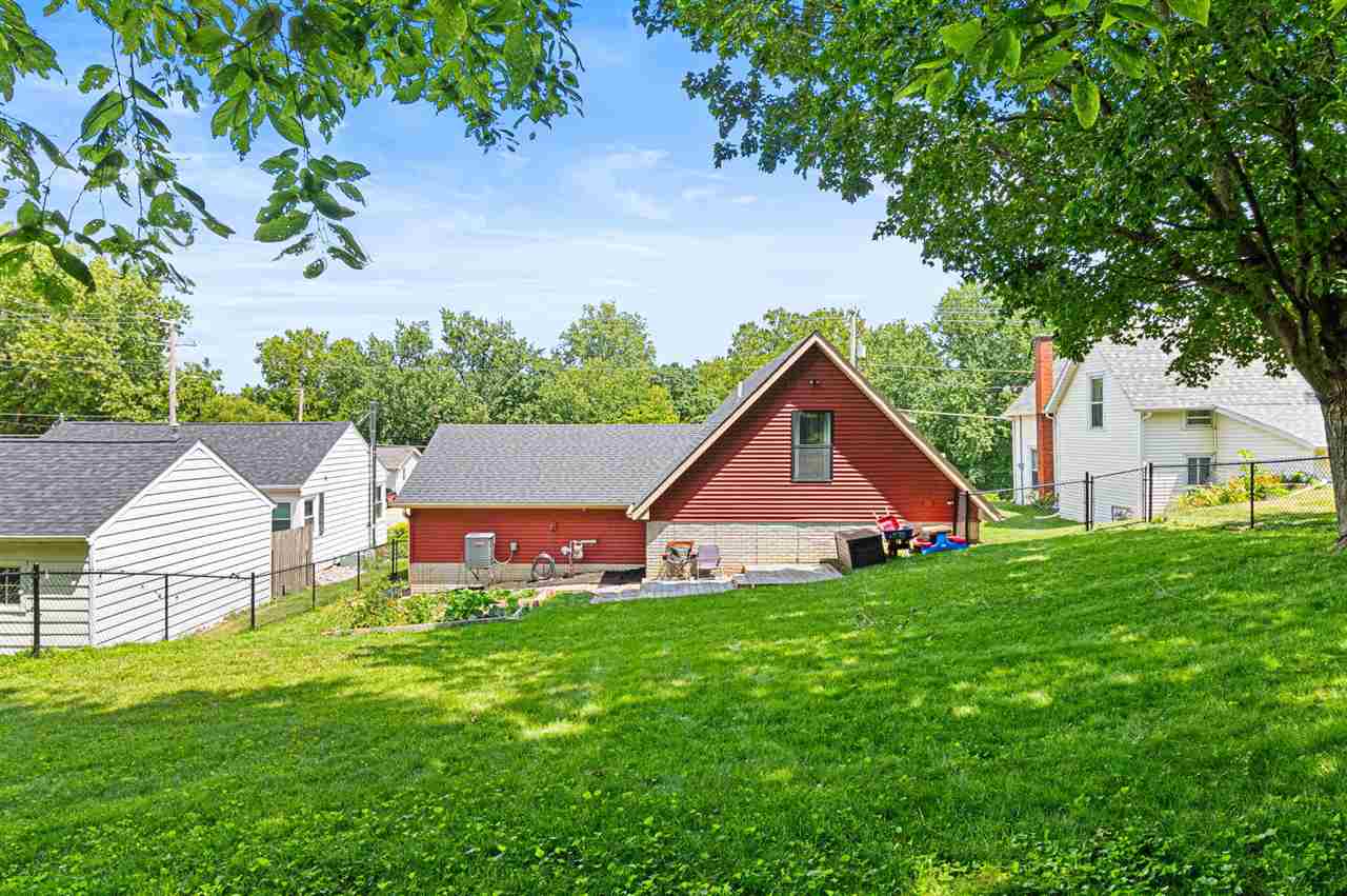 328 N Downey West Branch IA 52358