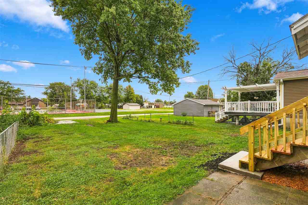 1144 C Avenue NW Cedar Rapids IA 52405