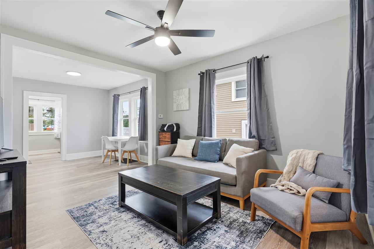 1144 C Avenue NW Cedar Rapids IA 52405