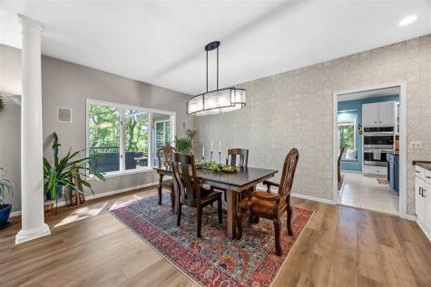 42 Kensington Court Iowa City IA 52245