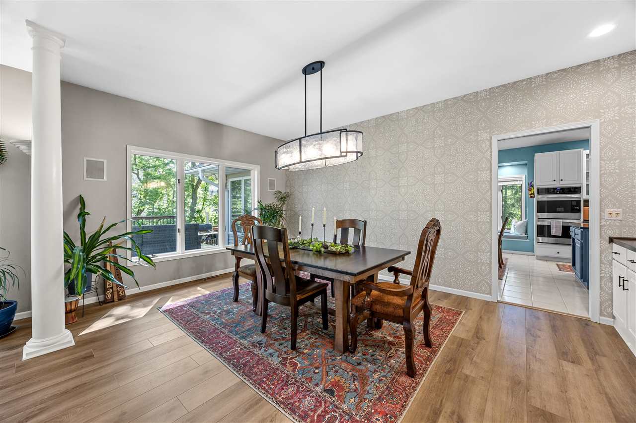42 Kensington Court Iowa City IA 52245