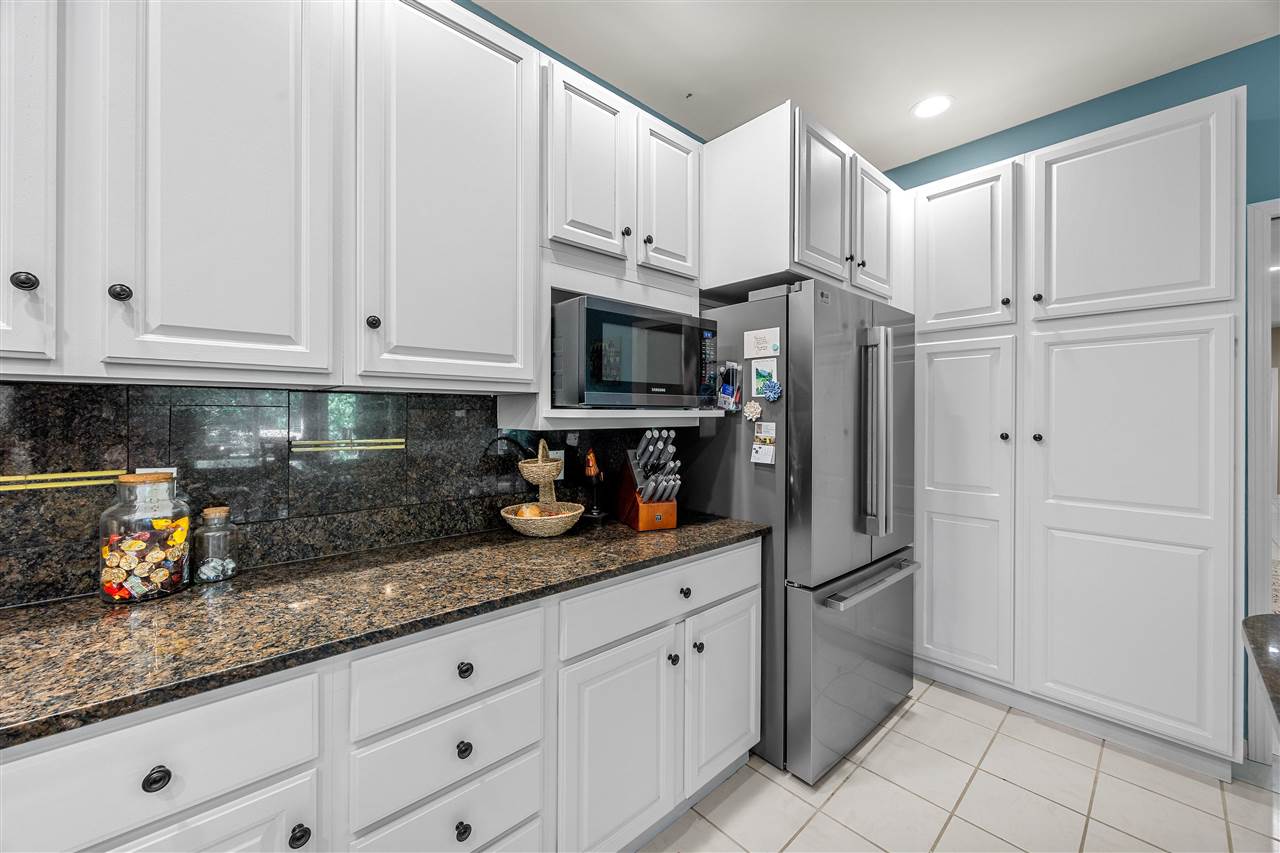 42 Kensington Court Iowa City IA 52245