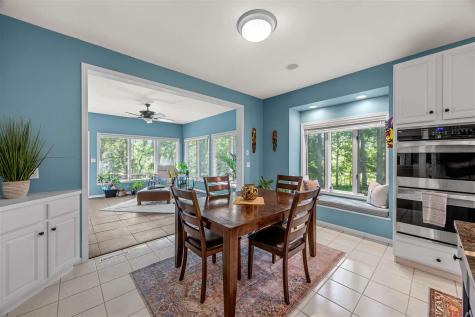 42 Kensington Court Iowa City IA 52245