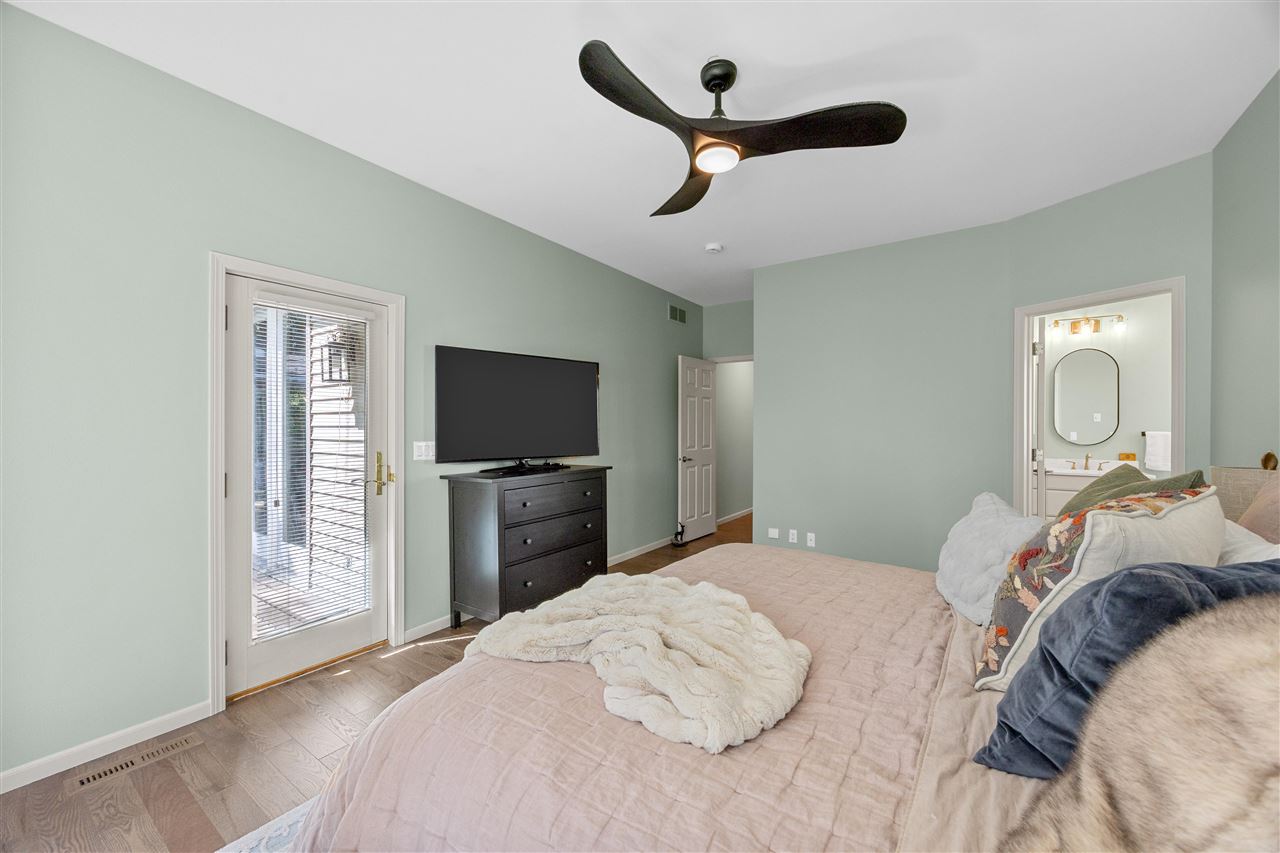 42 Kensington Court Iowa City IA 52245
