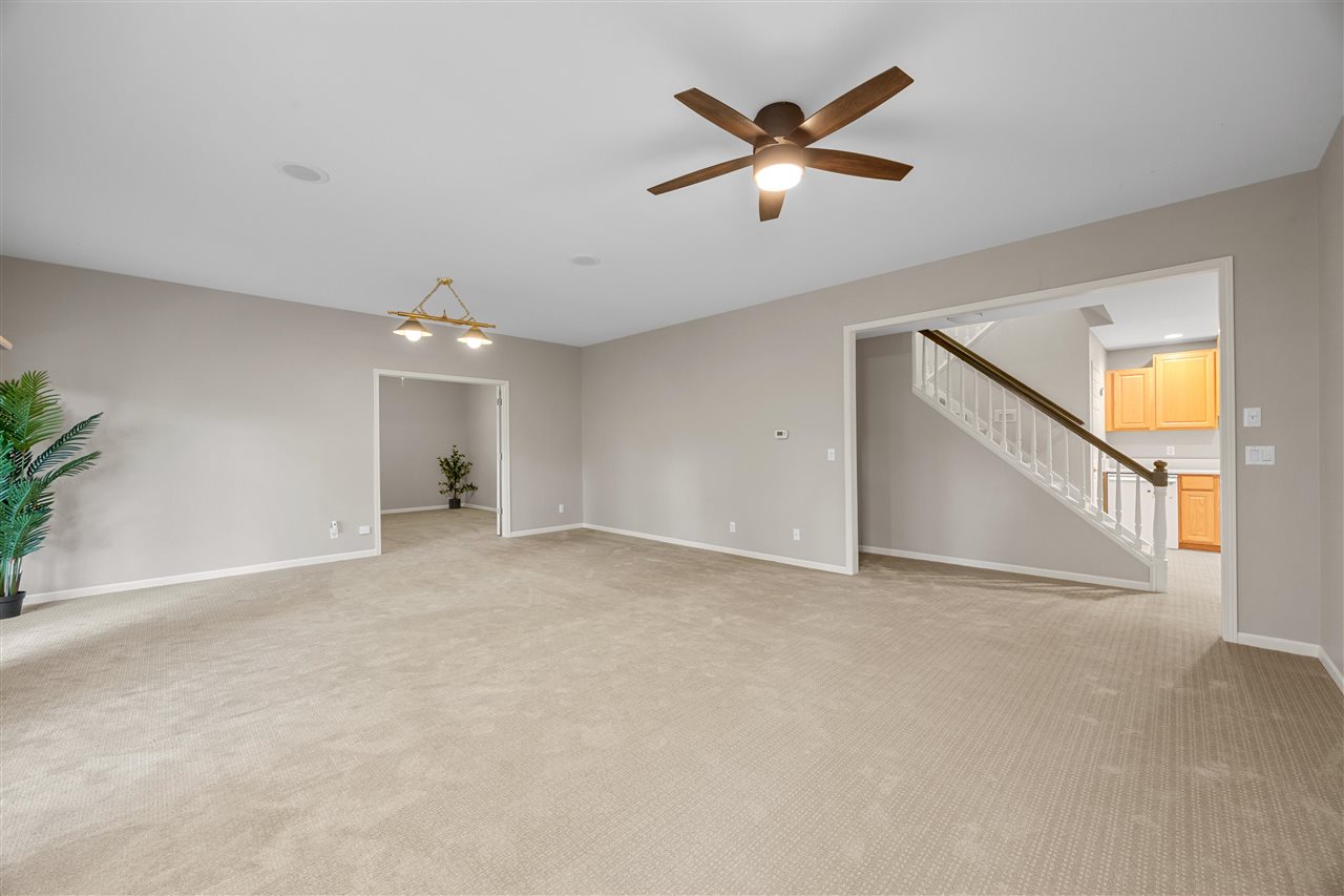42 Kensington Court Iowa City IA 52245
