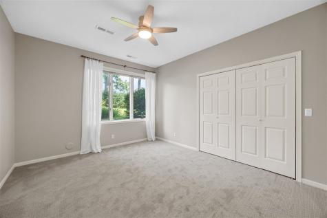 42 Kensington Court Iowa City IA 52245