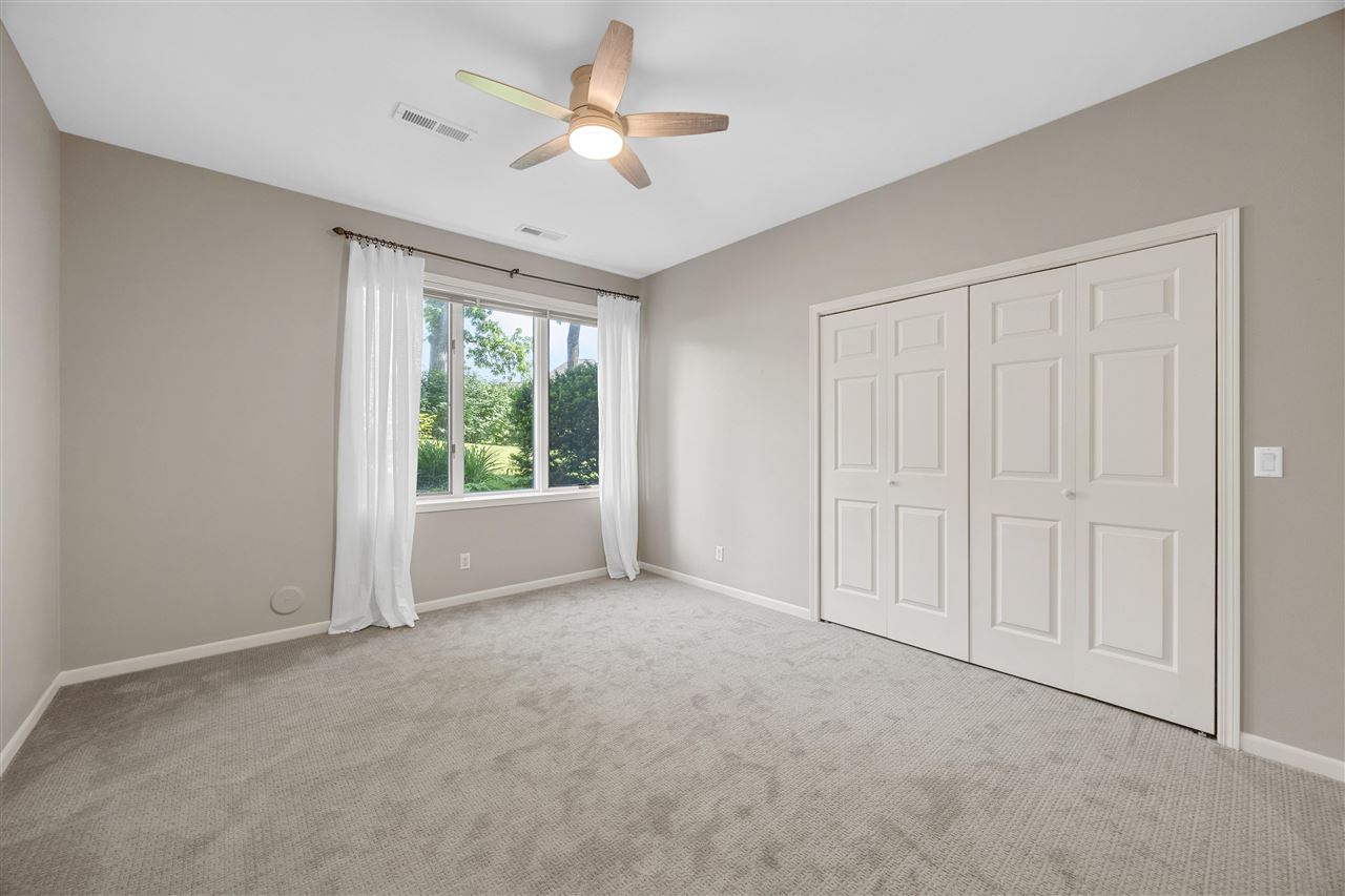 42 Kensington Court Iowa City IA 52245