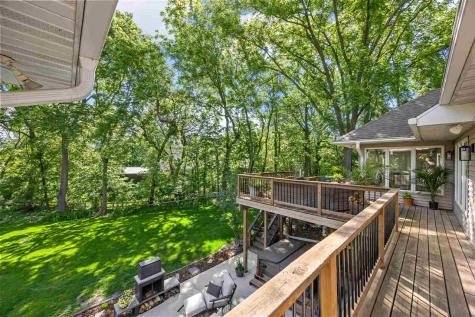 42 Kensington Court Iowa City IA 52245