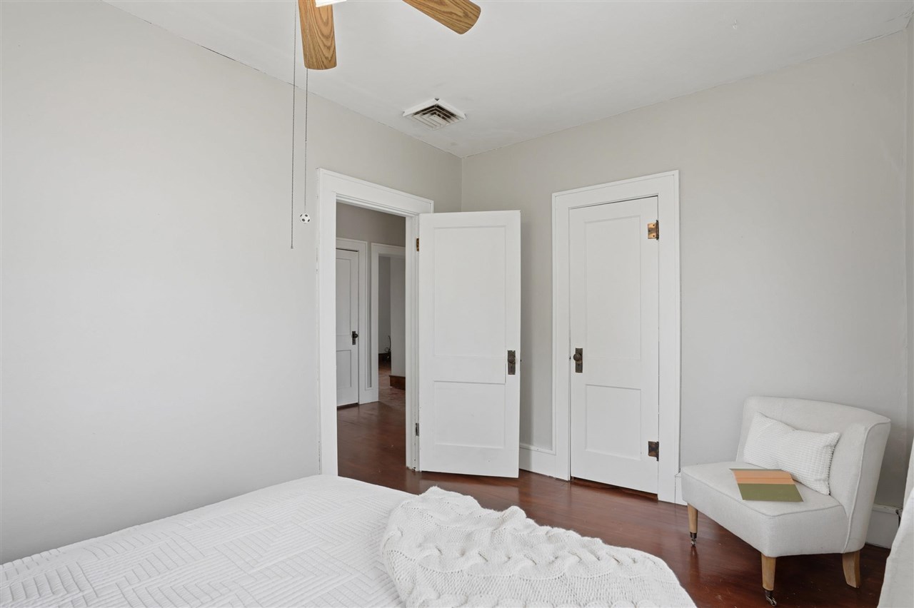 3271 V Avenue Wellman IA 52356