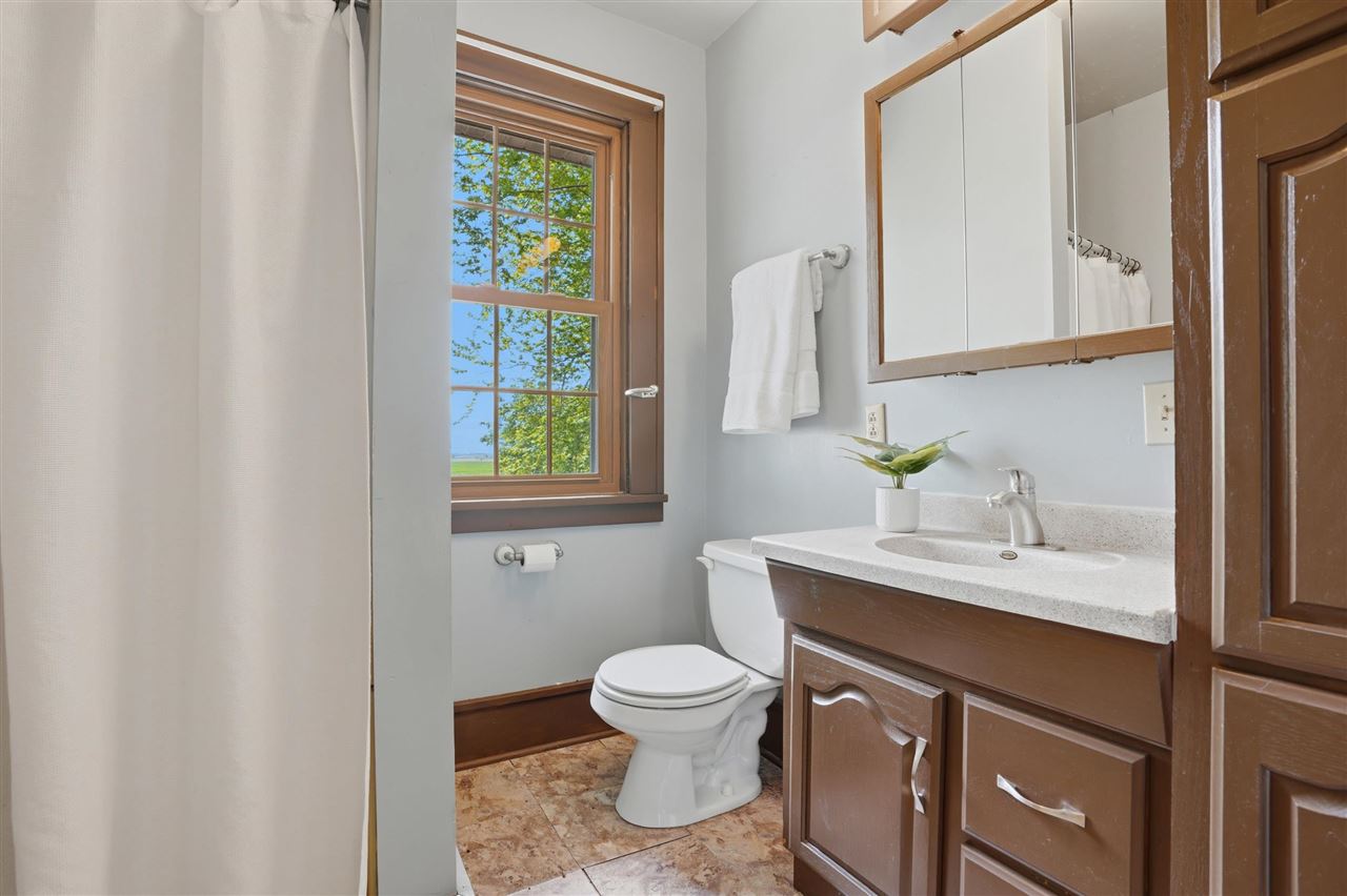 3271 V Avenue Wellman IA 52356
