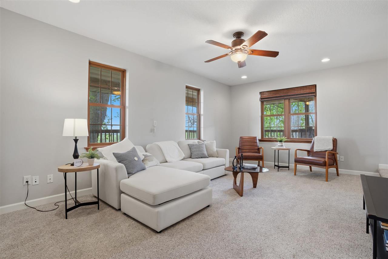 3271 V Avenue Wellman IA 52356