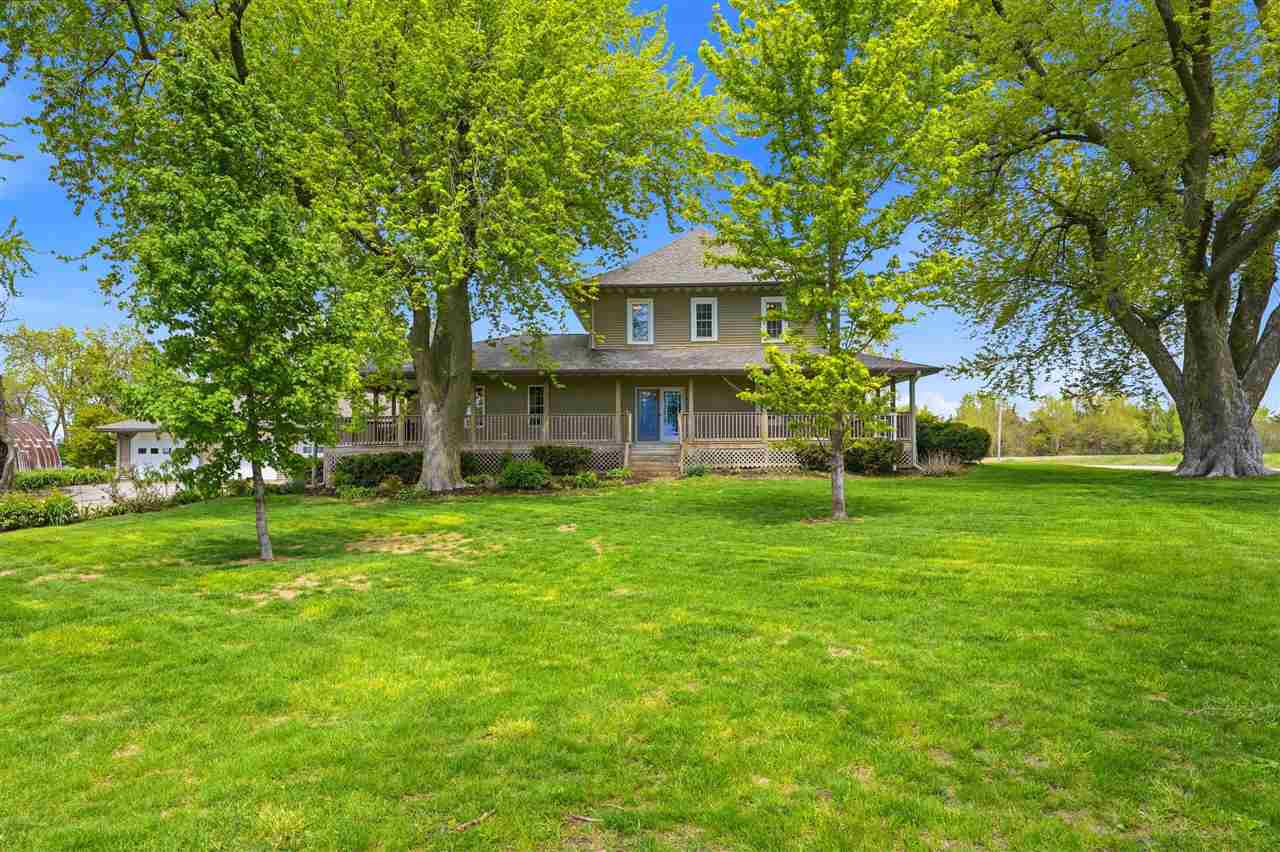 3271 V Avenue Wellman IA 52356