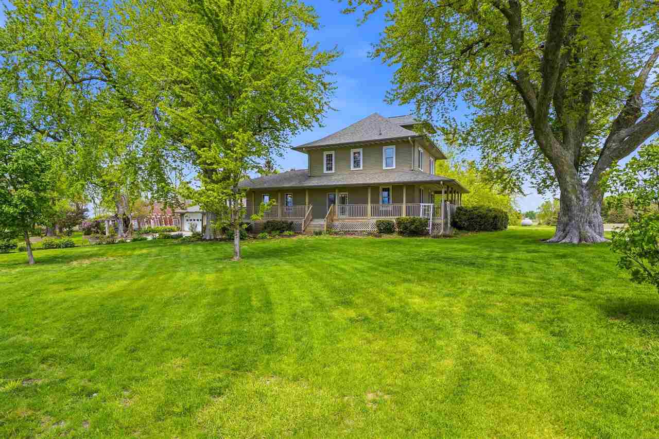 3271 V Avenue Wellman IA 52356