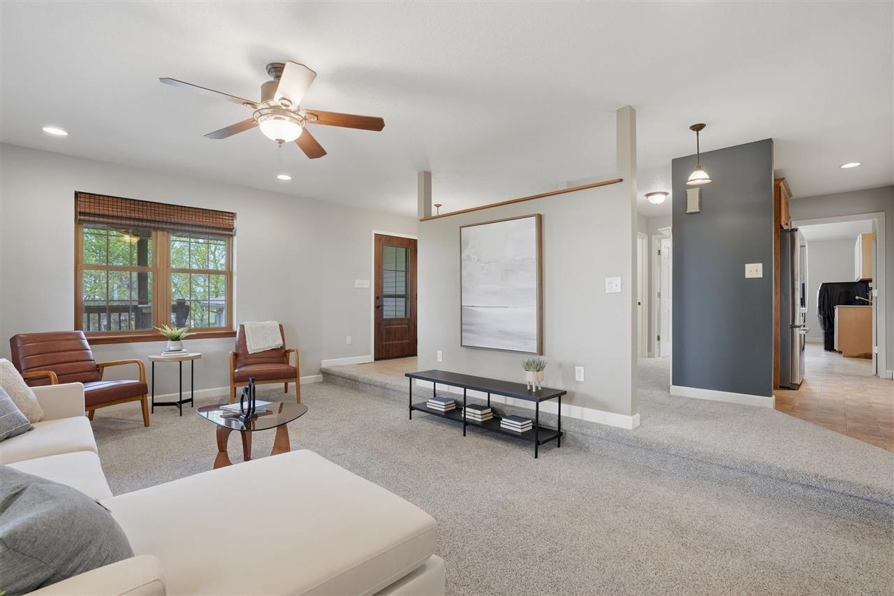 3271 V Avenue Wellman IA 52356