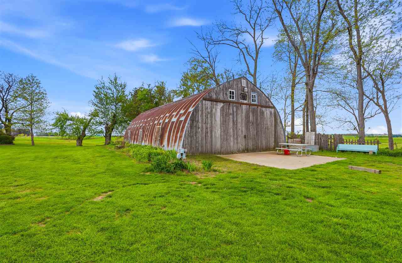 3271 V Avenue Wellman IA 52356