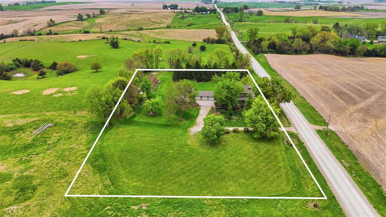 3271 V Avenue Wellman IA 52356