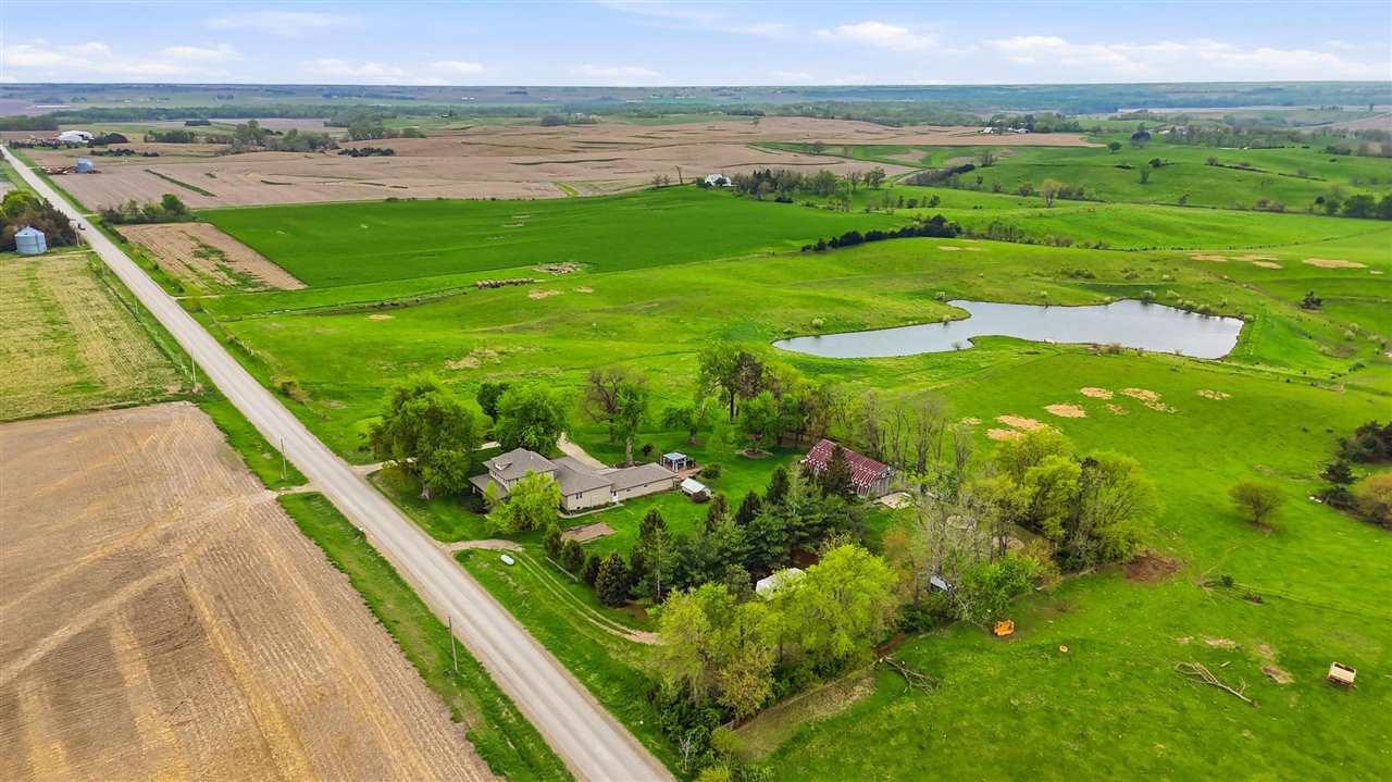 3271 V Avenue Wellman IA 52356