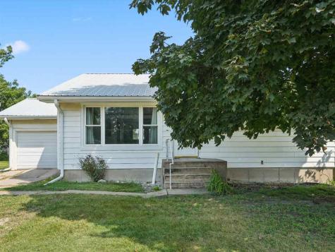 422 W South Street Lisbon IA 52253