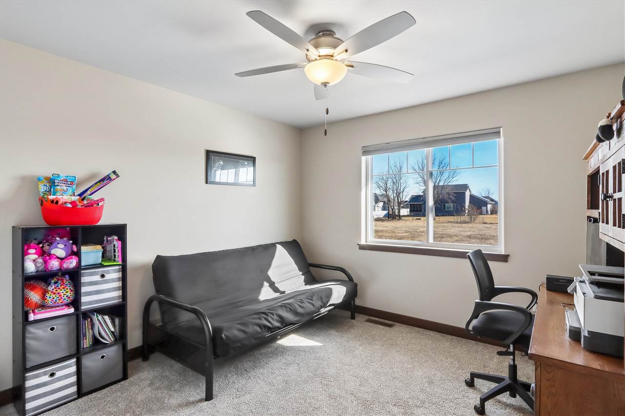 500 Elizabeth Lane Tiffin IA 52340