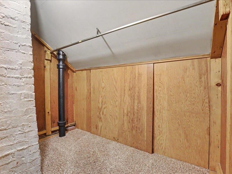 111 NE 34th Street Cedar Rapids IA 52402