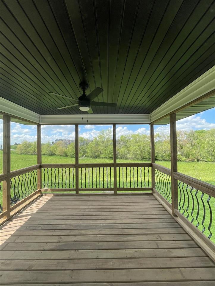 3861 Winnsboro Drive Iowa City IA 52245