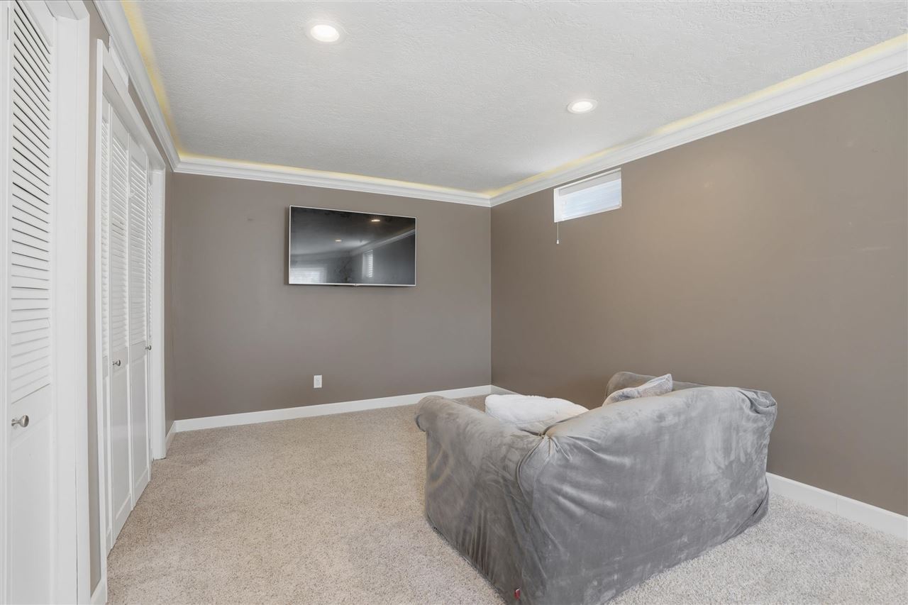 67 Gleason Drive Iowa City IA 52240