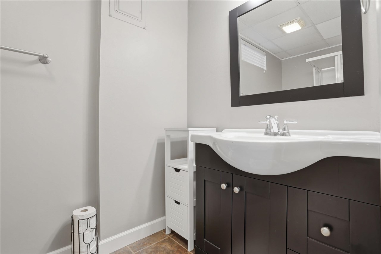 67 Gleason Drive Iowa City IA 52240