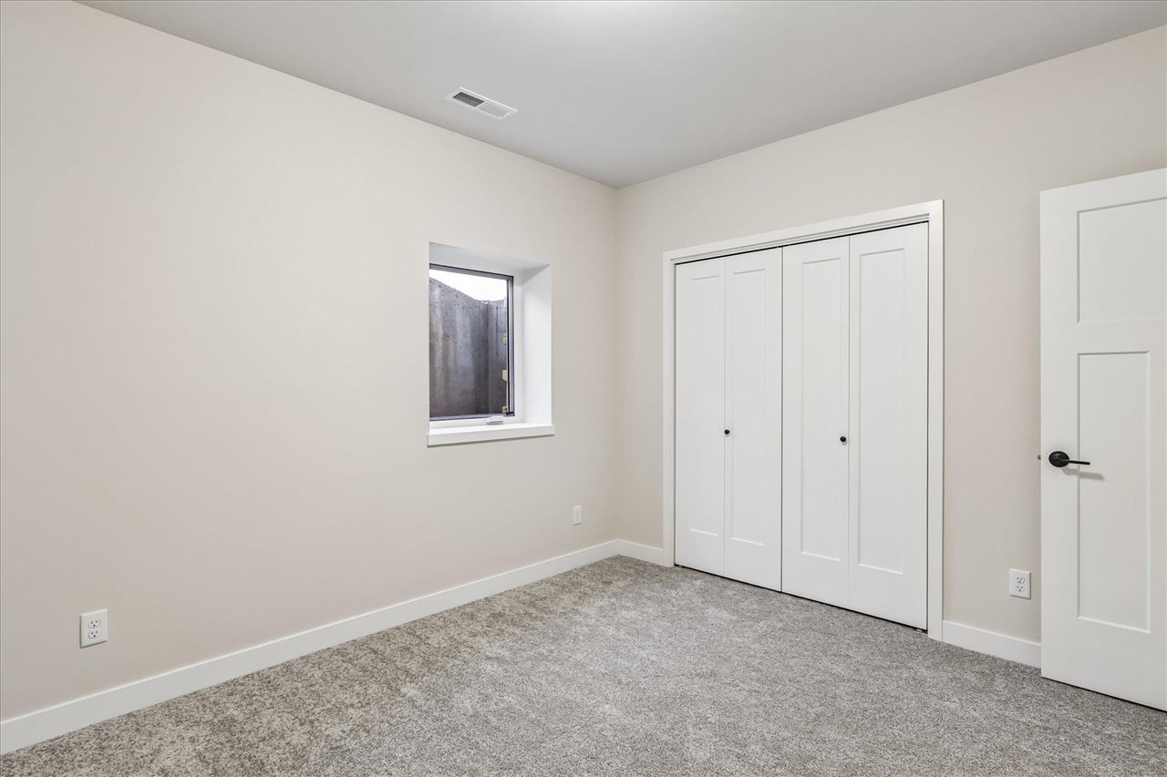 1013 Highland Trail Solon IA 52333