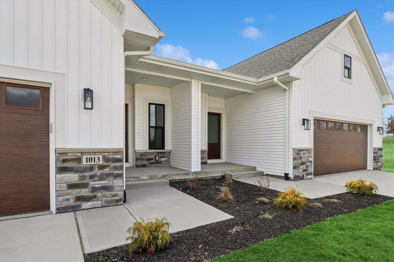 1013 Highland Trail Solon IA 52333