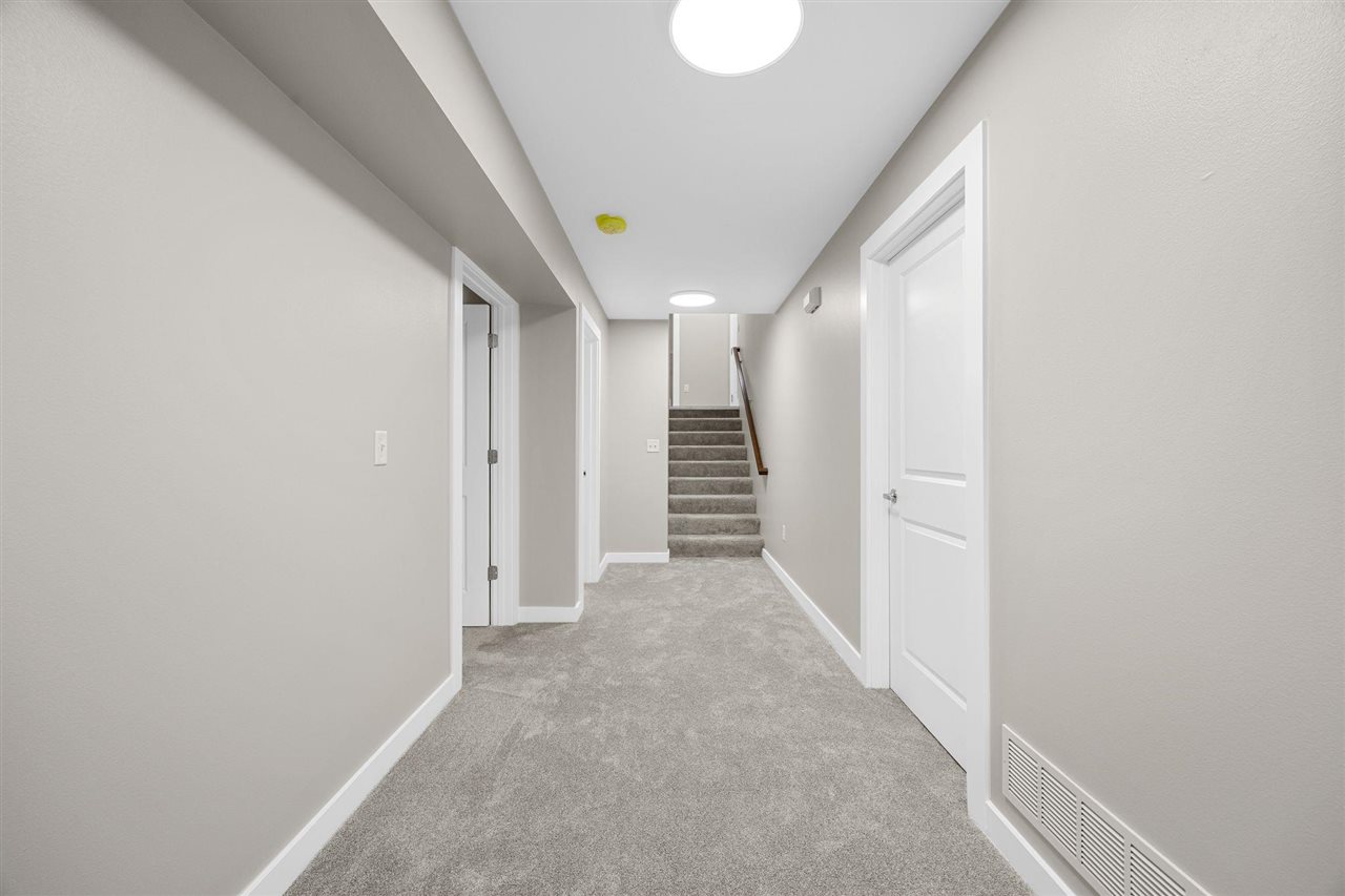 1900 Winterpark Place Coralville IA 52241