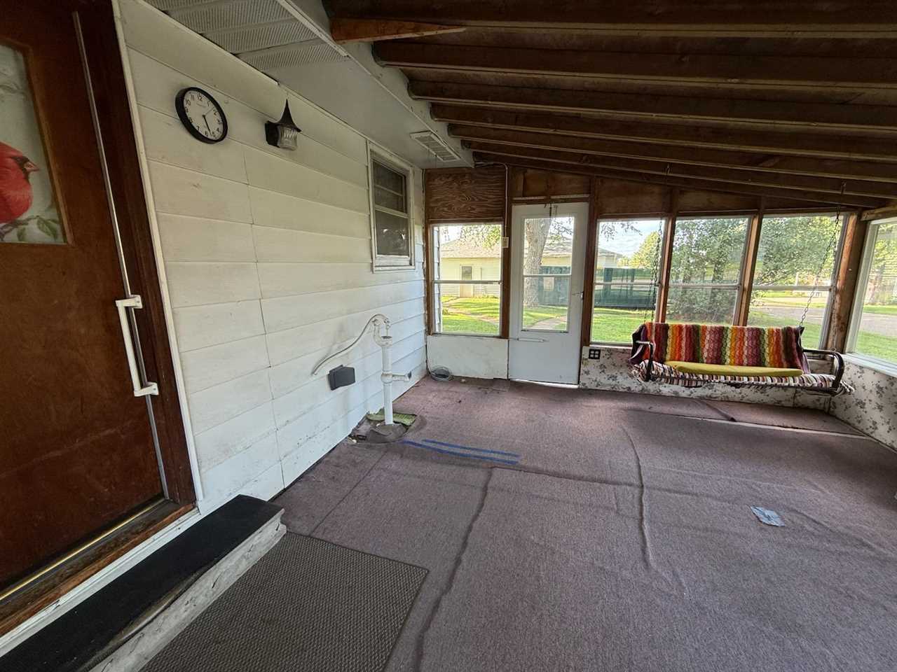 708 E Pleasant Valley Street Sigourney IA 52591