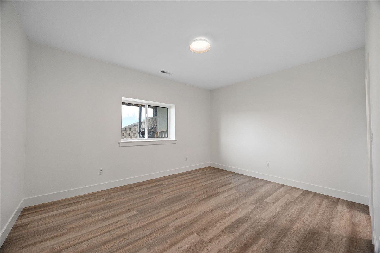 815 16th Avenue SW Mt Vernon IA 52314