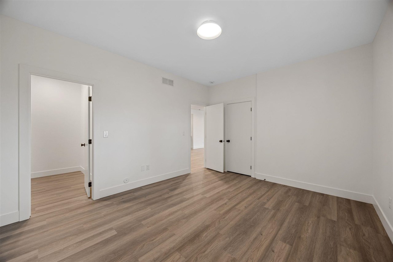815 16th Avenue SW Mt Vernon IA 52314