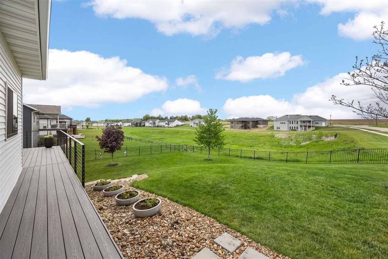 815 16th Avenue SW Mt Vernon IA 52314