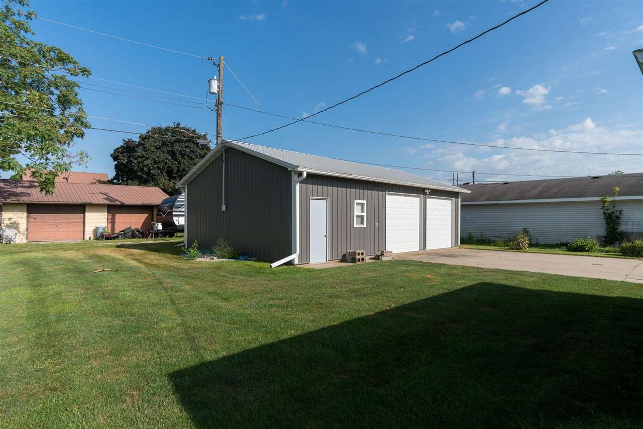510 N Avenue C Washington IA 52353