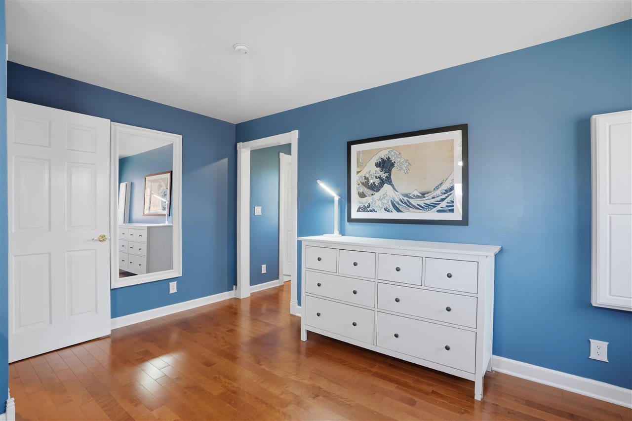 415 Woodridge Avenue Iowa City IA 52245